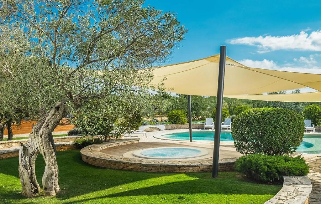 Beautiful Villa Omo With Pool In Pula Croatia